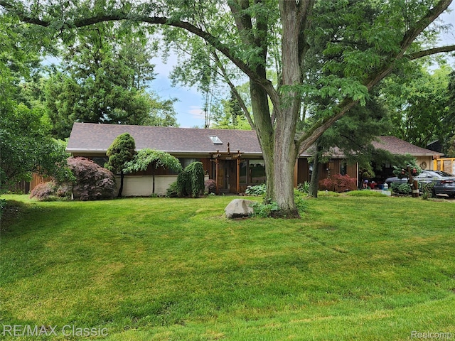 6388 Hermana Rd, West Bloomfield, MI 48324 - photo 21