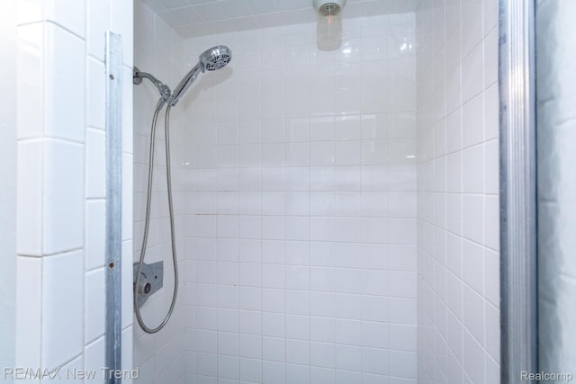 30604 Ann Arbor Trl, Westland, MI 48185 - bathroom view of a tile shower
