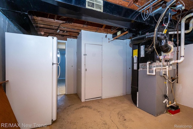 30604 Ann Arbor Trl, Westland, MI 48185 - unfinished basement featuring freestanding refrigerator
