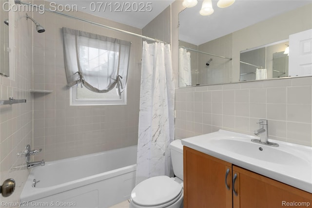 1681 Stieber St, Westland, MI 48186 - full bath featuring tile walls, shower / tub combo, vanity, and decorative backsplash