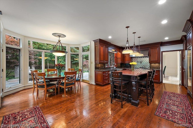 347 Pine Ridge Dr, Bloomfield Hills, MI 48304 - dining room with dark wood-style floors and recessed lighting