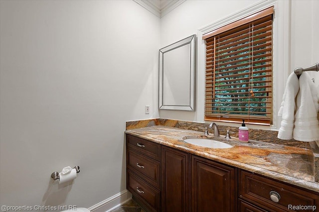 347 Pine Ridge Dr, Bloomfield Hills, MI 48304 - bathroom featuring vanity and crown molding