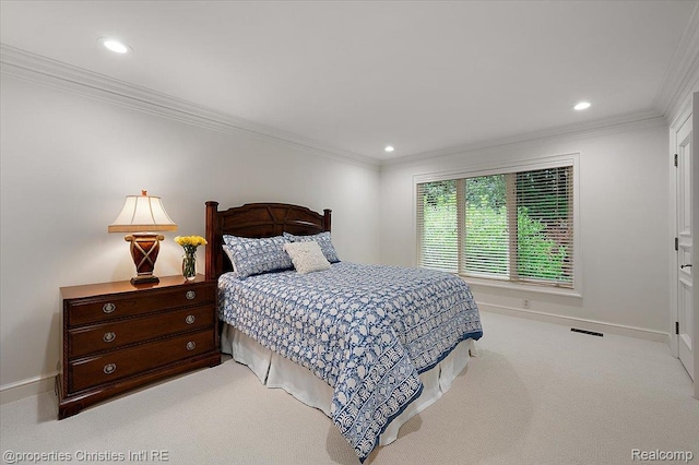 347 Pine Ridge Dr, Bloomfield Hills, MI 48304 - carpeted bedroom featuring ornamental molding and recessed lighting