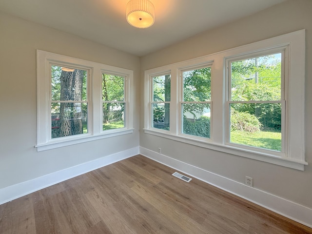 15786 Rutherford St, Detroit, MI 48227 - view of unfurnished sunroom