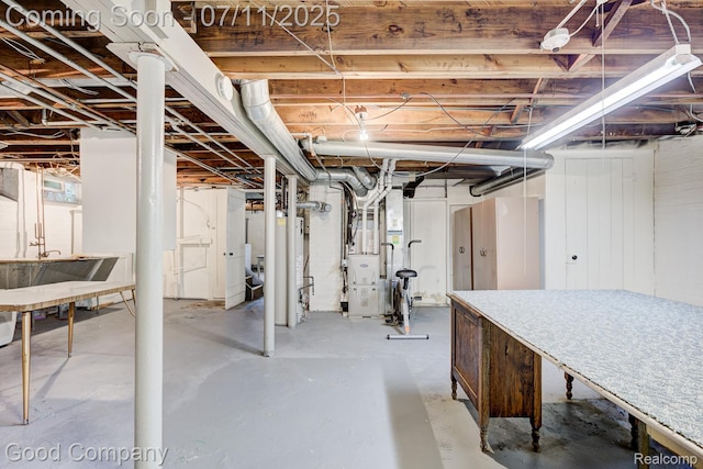 515 W Golden Gate, Detroit, MI 48203 - basement with water heater and heating unit