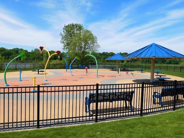1200 Elmwood Dr, Jenison, MI 49428 - surrounding community