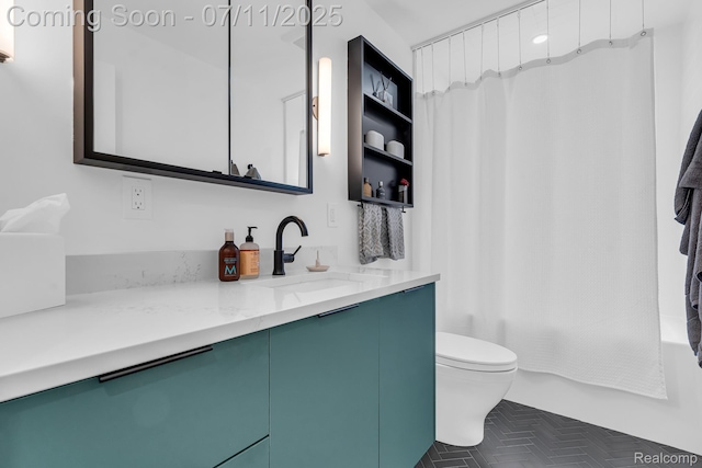 4607 Robinwood Ave, Royal Oak, MI 48073 - full bathroom with vanity and shower / bathtub combination with curtain
