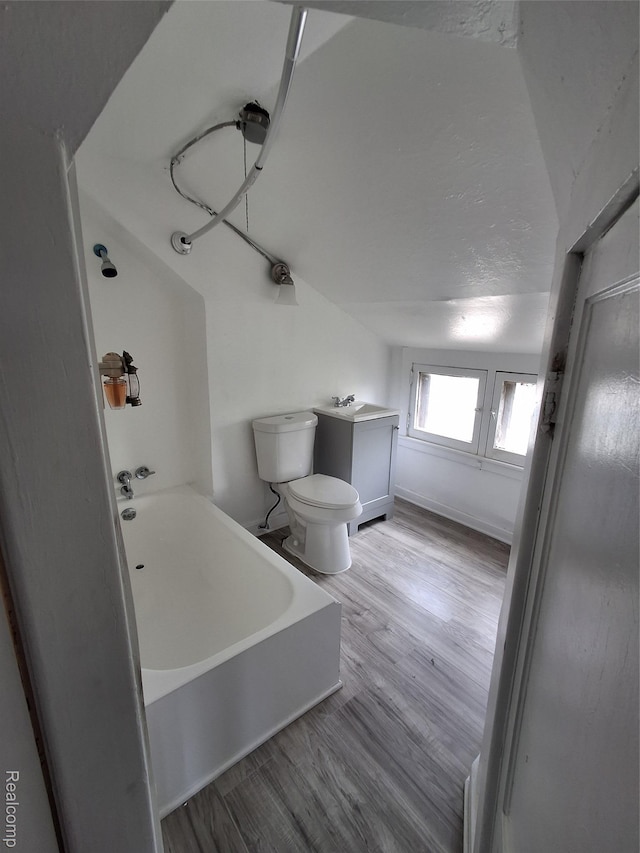 16834 Muirland St, Detroit, MI 48221 - full bath featuring a tub to relax in and wood finished floors