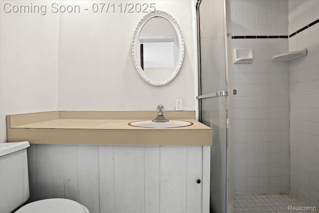 21840 N Tuller Ct, Southfield, MI 48076 - full bathroom with a shower stall and vanity