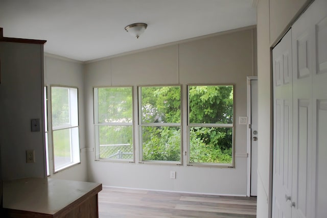 5249 Lapeer Rd, Burton, MI 48509 - view of unfurnished sunroom