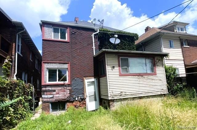 2471-2473 Lothrop St, Detroit, MI 48206 - back of house
