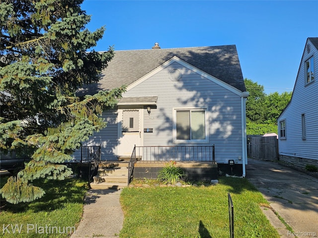 26039 Pattow St, Roseville, MI 48066 - photo 2