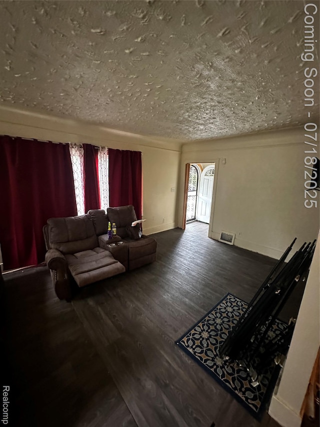 18532 Riopelle St, Highland Park, MI 48203 - photo 10