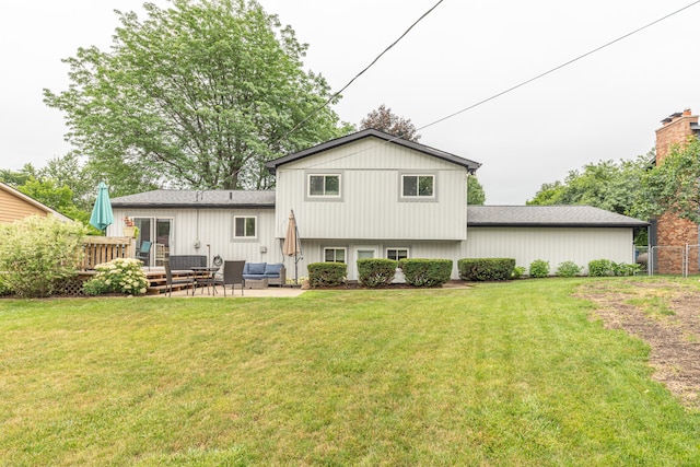 4893 Club Pl, Ypsilanti, MI 48197 - rear view of house featuring a wooden deck and a shingled roof