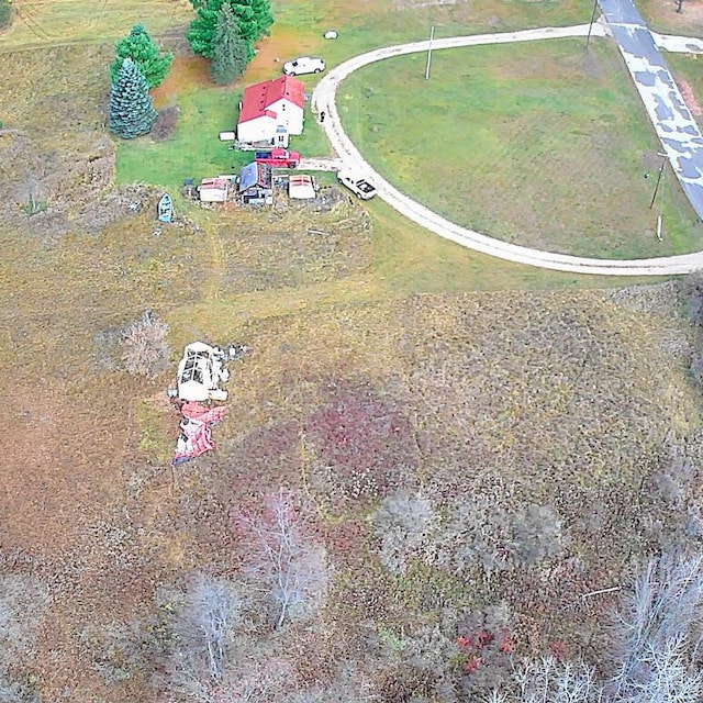 524 S Cherry St, Evart, MI 49631 - drone / aerial view