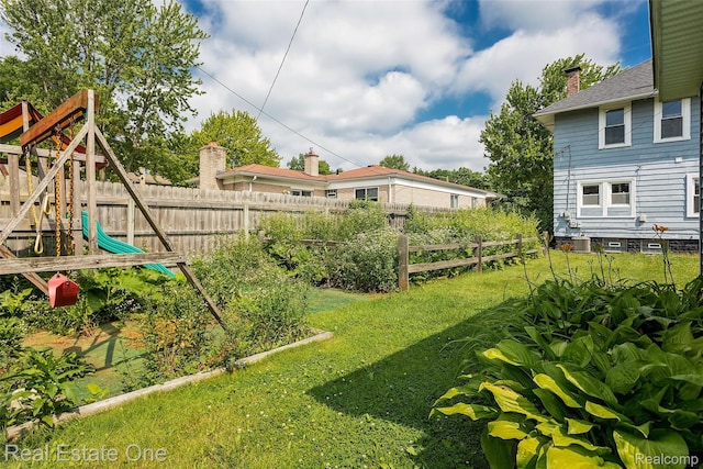 14711 Borgman St, Oak Park, MI 48237 - view of yard with a playground