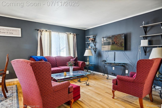 21203 Collingham Ave, Farmington Hills, MI 48336 - living area featuring wood finished floors