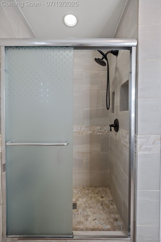 3811 Benstein Rd, Commerce Twp, MI 48382 - bathroom featuring a stall shower