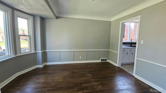 15465 Murray Hl, Detroit, MI 48227 - photo 10