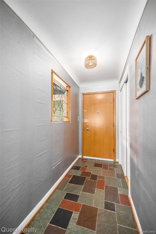 31618 Winchester Ave, Warren, MI 48092 - entryway with baseboards