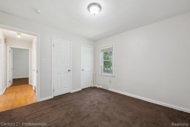 18140 Westover Ave, Southfield, MI 48075 - unfurnished bedroom featuring baseboards and carpet floors