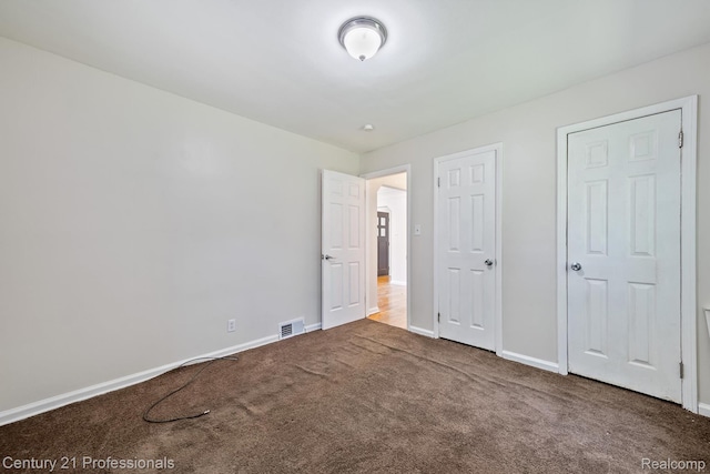 18140 Westover Ave, Southfield, MI 48075 - unfurnished bedroom with carpet and baseboards
