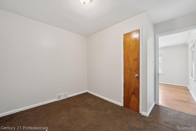 18140 Westover Ave, Southfield, MI 48075 - spare room featuring carpet
