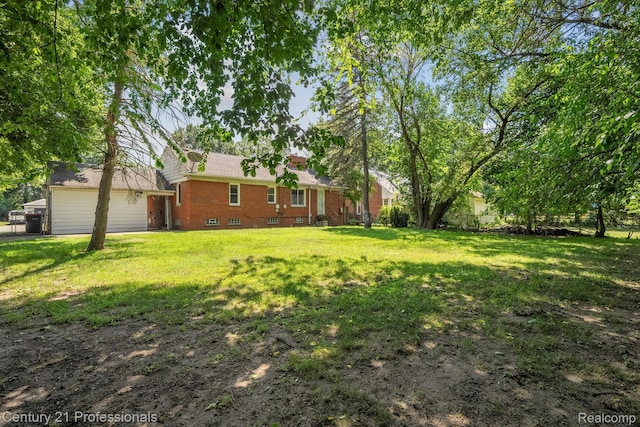 18140 Westover Ave, Southfield, MI 48075 - view of green lawn