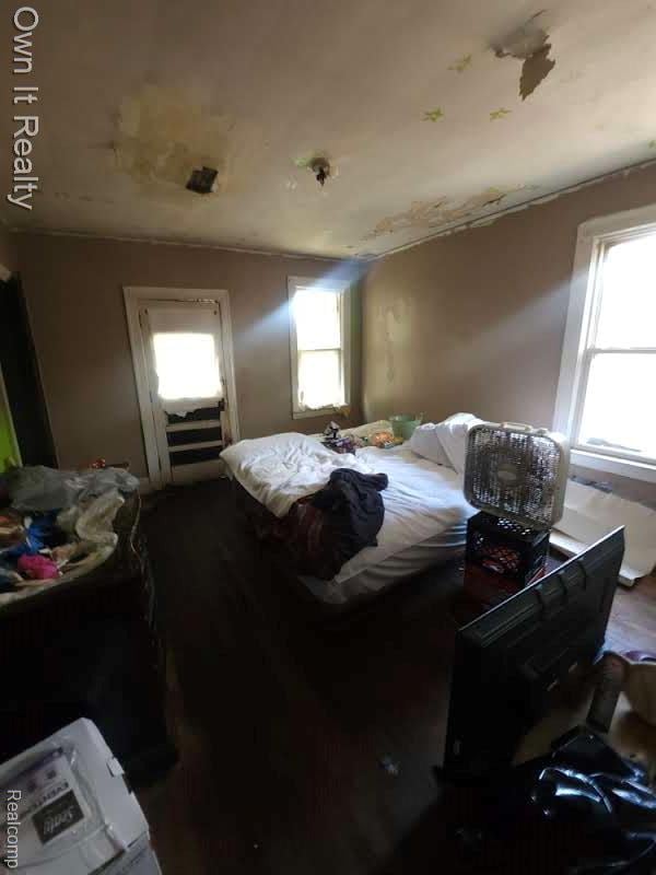 1950 Lawrence St, Detroit, MI 48206 - view of bedroom
