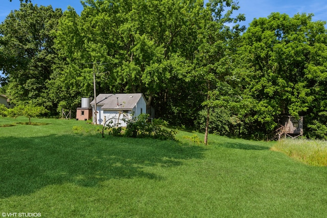 4175 Schmuhl Rd, Coloma, MI 49038 - view of grassy yard
