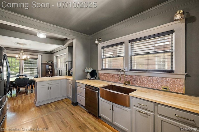913 Chicago Blvd, Detroit, MI 48202 - photo 27