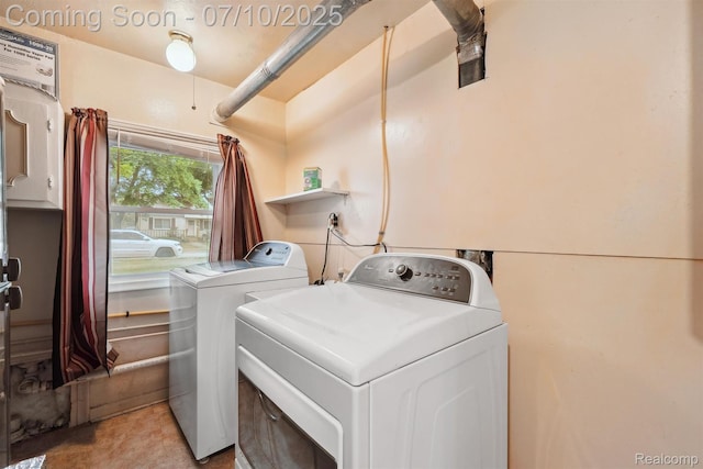 4309 Marr Ave, Warren, MI 48091 - laundry area featuring washer and clothes dryer