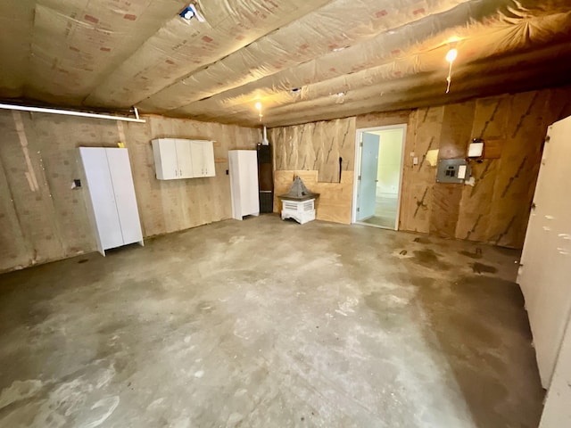 18572 Oxbow Dr, Barryton, MI 49305 - view of garage