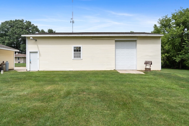 2230 Oleary Rd, Jackson, MI 49201 - view of garage