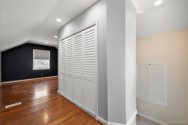 1450 Hampton Rd, Grosse Pointe Woods, MI 48236 - bonus room with lofted ceiling, wood finished floors, and recessed lighting