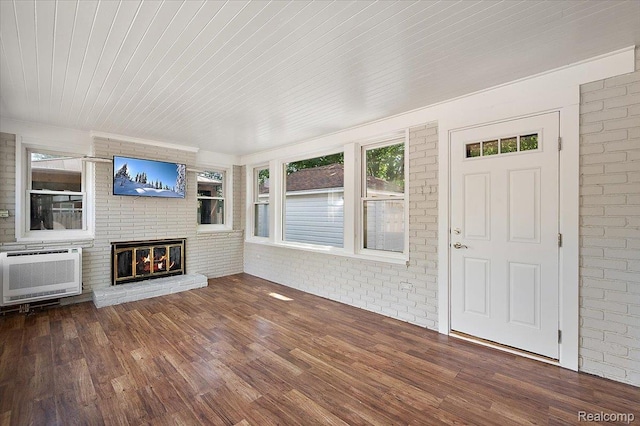 1450 Hampton Rd, Grosse Pointe Woods, MI 48236 - unfurnished sunroom with plenty of natural light