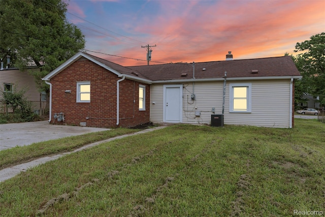 25590 Middlebelt Rd, Flat Rock, MI 48134 - photo 20