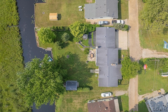 753 Vaniman Island Dr, Brooklyn, MI 49230 - aerial view of property and surrounding area featuring a nearby body of water