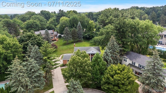 2403 Red Maple Ct, Troy, MI 48098 - drone / aerial view of a heavily wooded area