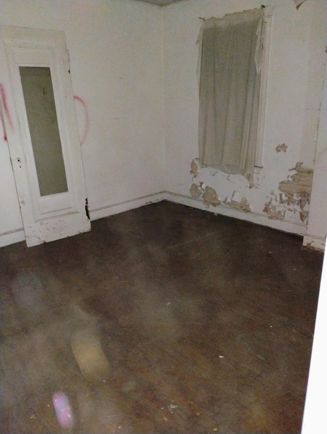 3203 Buena Vista St, Detroit, MI 48238 - spare room featuring dark wood-style floors