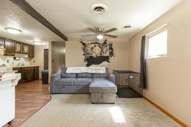 1620 Ontario Rd, Niles, MI 49120 - living area featuring ceiling fan and a textured ceiling