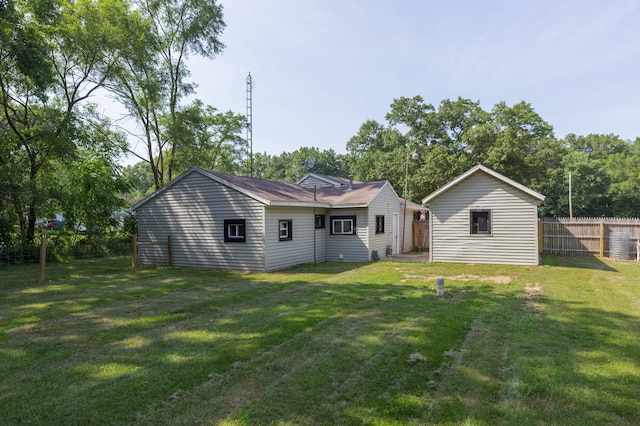1620 Ontario Rd, Niles, MI 49120 - back of house