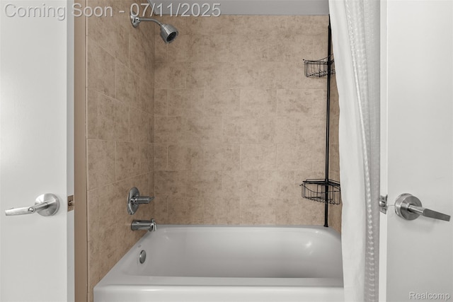525 W Lafayette Blvd Unit 11B, Detroit, MI 48226 - photo 26