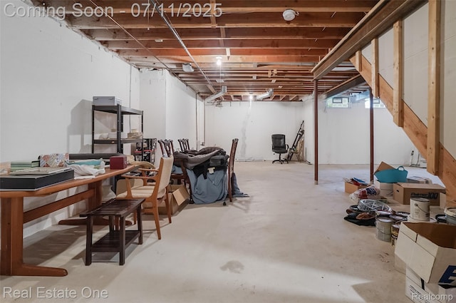 3565 Heron Ridge Dr, Rochester Hills, MI 48309 - view of below grade area