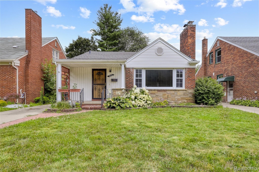 928 N Denwood St, Dearborn, MI 48128 - photo 1