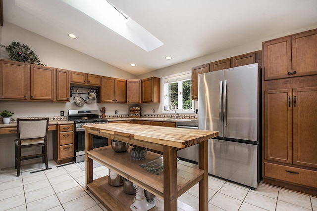 1081 4 Mile Rd NE, Grand Rapids, MI 49525 - photo 3