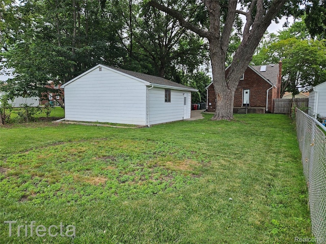 16684 Forest Ave, Harrison Township, MI 48021 - fenced backyard featuring an outdoor structure