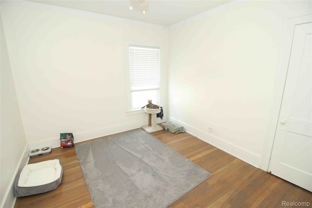 1324-1322 Wayburn St, Grosse Pointe, MI 48230 - unfurnished room featuring baseboards and wood finished floors