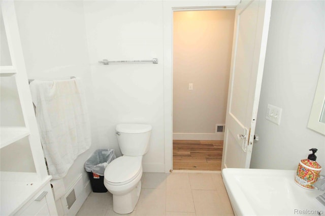 1324-1322 Wayburn St, Grosse Pointe, MI 48230 - bathroom with toilet and tile patterned flooring