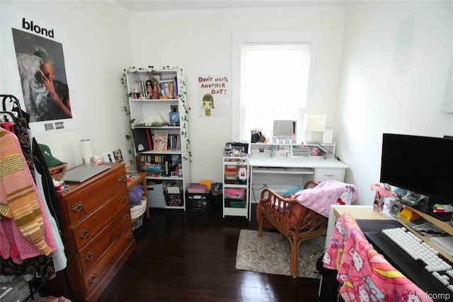 1324-1322 Wayburn St, Grosse Pointe, MI 48230 - office with dark wood finished floors